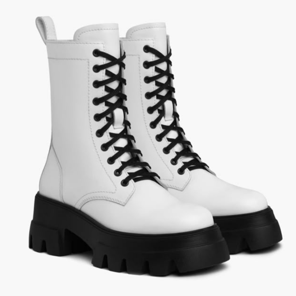 Dynasty White Women's Boots